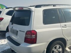 Photo of the vehicle Toyota Highlander