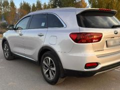 Photo of the vehicle Kia Sorento