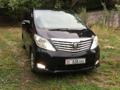 Фото авто Toyota Alphard