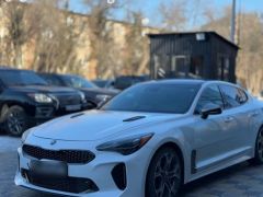 Фото авто Kia Stinger