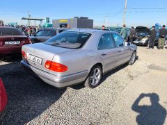 Photo of the vehicle Mercedes-Benz E-Класс