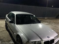 Photo of the vehicle BMW 3 Series