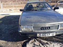 Photo of the vehicle Audi 100