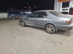 Сүрөт унаа Toyota Camry