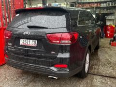 Сүрөт унаа Kia Sorento