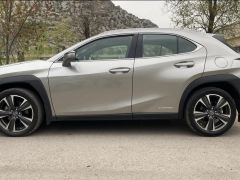 Фото авто Lexus UX