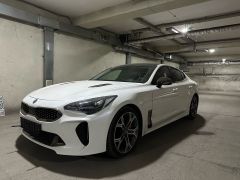 Сүрөт унаа Kia Stinger