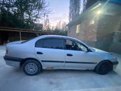 Сүрөт унаа Toyota Avensis