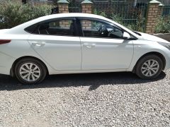 Photo of the vehicle Hyundai Solaris