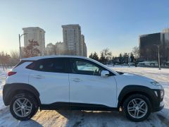 Сүрөт унаа Hyundai Kona