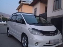 Фото авто Toyota Estima