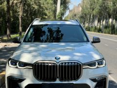 Сүрөт унаа BMW X7