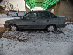 Сүрөт унаа Daewoo Nexia