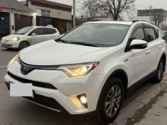 Сүрөт унаа Toyota RAV4