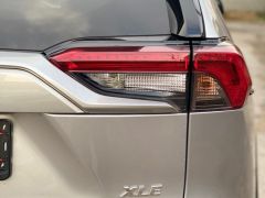 Сүрөт унаа Toyota RAV4