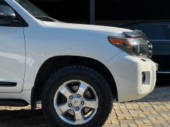 Сүрөт унаа Toyota Land Cruiser