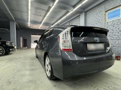 Фото авто Toyota Prius