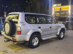 Сүрөт унаа Toyota Land Cruiser Prado