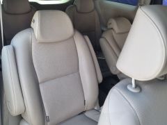 Photo of the vehicle Kia Carnival