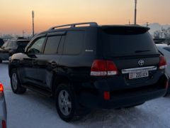 Сүрөт унаа Toyota Land Cruiser