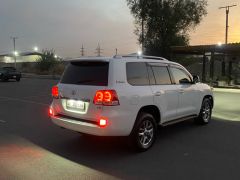 Сүрөт унаа Toyota Land Cruiser