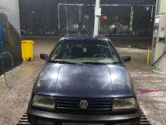 Фото авто Volkswagen Vento