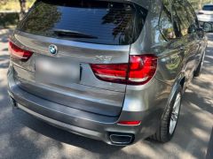 Photo of the vehicle BMW X5