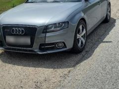 Photo of the vehicle Audi A4