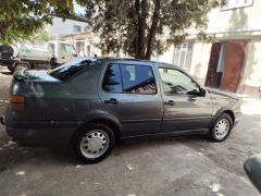 Фото авто Volkswagen Vento