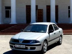 Сүрөт унаа Mitsubishi Carisma