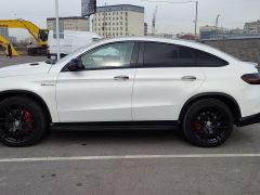 Photo of the vehicle Mercedes-Benz GLE