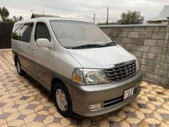 Фото авто Toyota HiAce