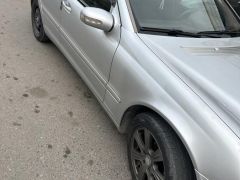 Сүрөт унаа Mercedes-Benz C-Класс