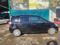 Фото авто Honda Fit