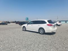 Photo of the vehicle Subaru Legacy