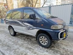 Сүрөт унаа Mitsubishi Delica