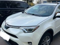 Сүрөт унаа Toyota RAV4