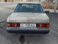 Сүрөт унаа Mercedes-Benz 190 (W201)