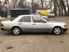 Сүрөт унаа Mercedes-Benz W124