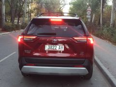 Сүрөт унаа Toyota RAV4