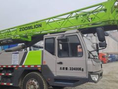 Photo of the vehicle Zoomlion QUY260