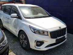 Photo of the vehicle Kia Carnival