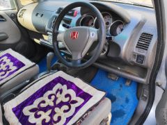 Сүрөт унаа Honda Fit