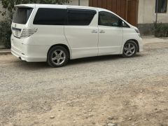 Фото авто Toyota Vellfire