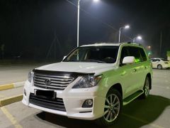 Сүрөт унаа Lexus LX