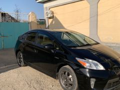 Фото авто Toyota Prius