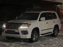 Photo of the vehicle Lexus LX