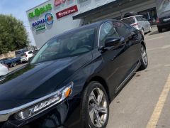 Photo of the vehicle Honda Accord