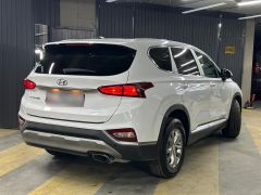 Photo of the vehicle Hyundai Santa Fe