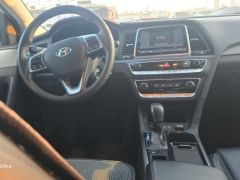 Photo of the vehicle Hyundai Sonata